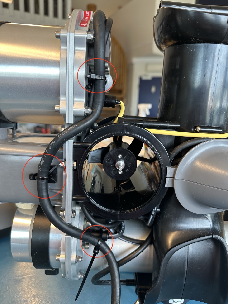 831l-cable-routing.jpeg