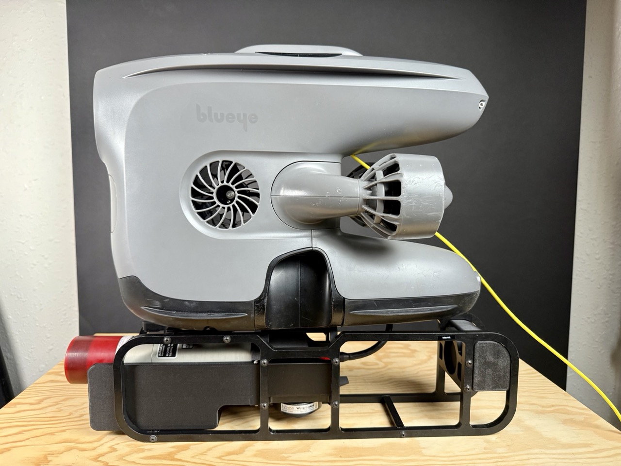 831l-attach-battery-cover.jpeg