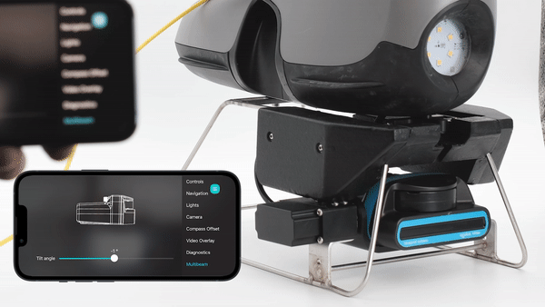 Blueye-x3_oculus-tilting-in-app_zoom.gif